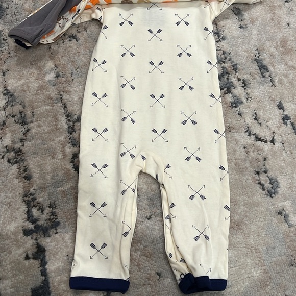 NWT Hudson Baby Set of 3 Union Suits (6-9M) - Picture 3 of 5